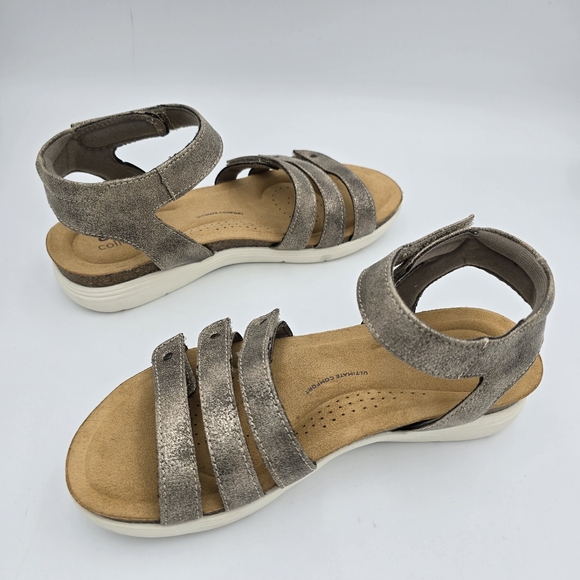 NEW! 7N NARROW WIDTH Clarks Collection April Dove Platinum Velcro Strap Sandals - Picture 16 of 16